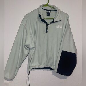 Women’s North Face Quarter Zip